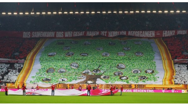 Bayern Münih'in 115.yılı için yapılan müthiş koreografi