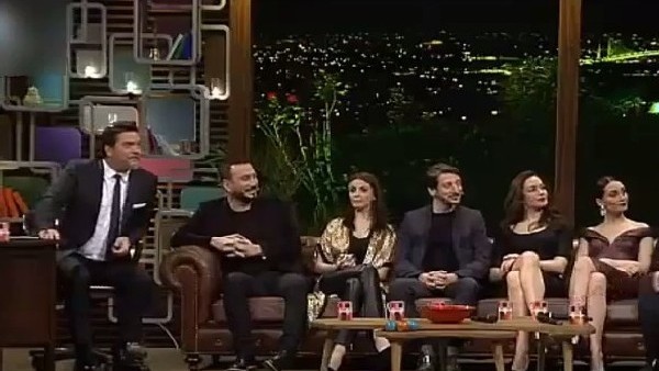 Beyaz'dan Ertem Şener'e Rasim Ozan'lı klip