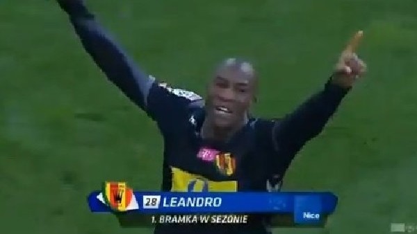 Filelerin tozunu aldı!