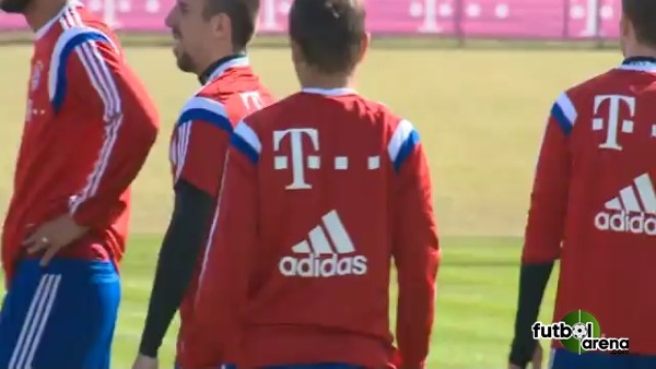 Rafinha, Alaba'nın aklını aldı!