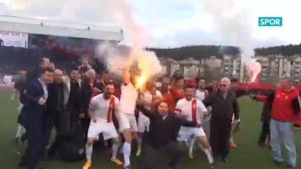 Kastamonuspor 1966 3 Lig'e yükseldi