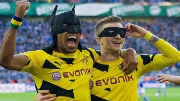 Dortmund'lu yıldızların ilginç gol sevinci