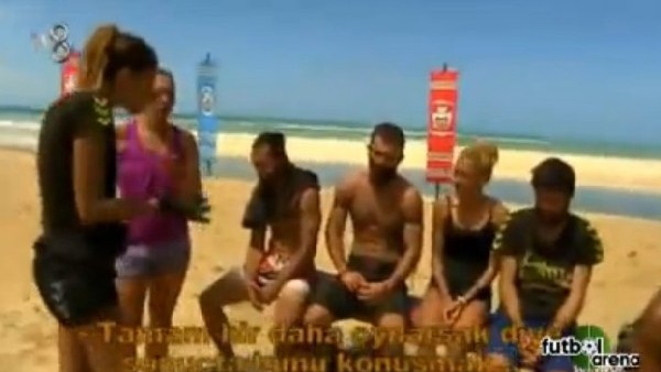 Turabi ve Begüm'ün 'pislik' kavgası!