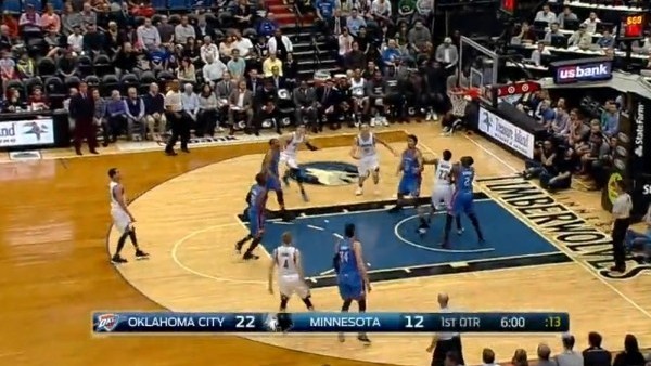 Russell Westbrook araya girdi smacı bastı