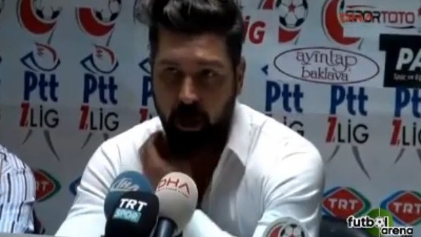 Hakan Kutlu'dan taraftara sitem