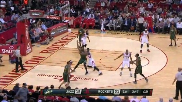 NBA'de gecenin en iyi 10 hareketi (16 Nisan 2015)