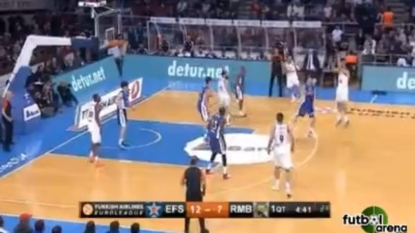 Anadolu Efes Sonunu Getiremedi!