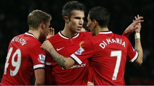 Van Persie Fener'e göz kırptı