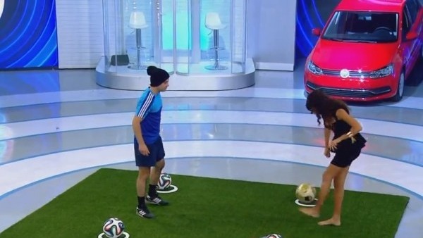 Serenay Aktaş, Mehmet Ali Erbil'in ağzını açık bıraktı