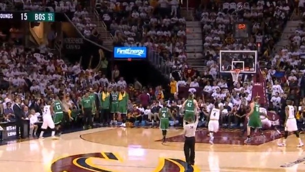 NBA'de gecenin 10 hareketi (20 Nisan 2015)