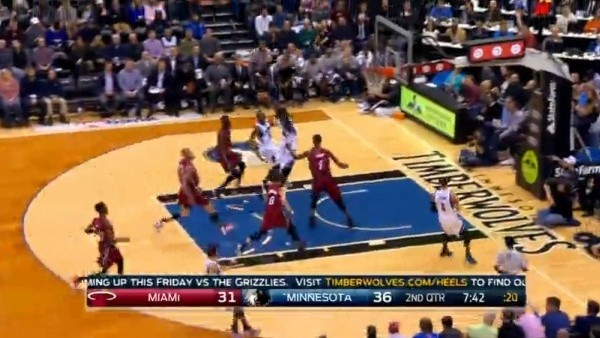 NBA'de yılın en iyi 10 asisti (2014-2015)