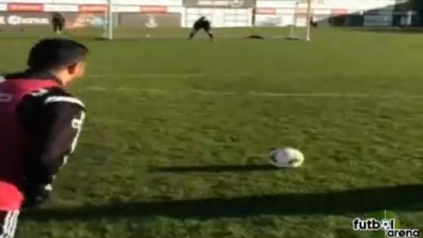 Kerim Frei antremanda coştu