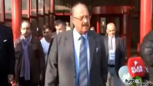 İlhan Cavcav: 'Maçları 11 kişiyle tamamlayamıyoruz'