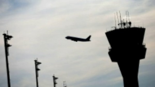 Pilot kuleye Trabzonspor-Galatasaray maçını sordu