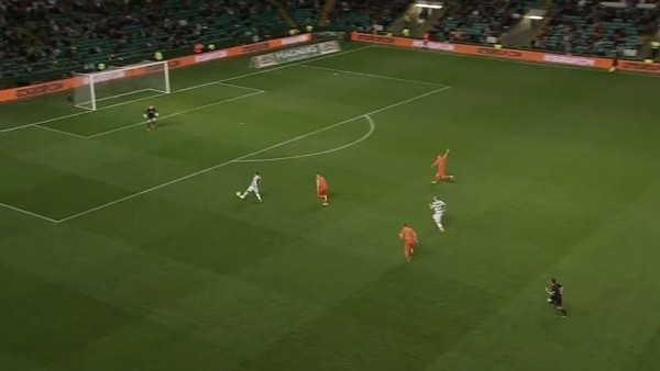 Griffiths'ten müthiş kontrol ve klas gol
