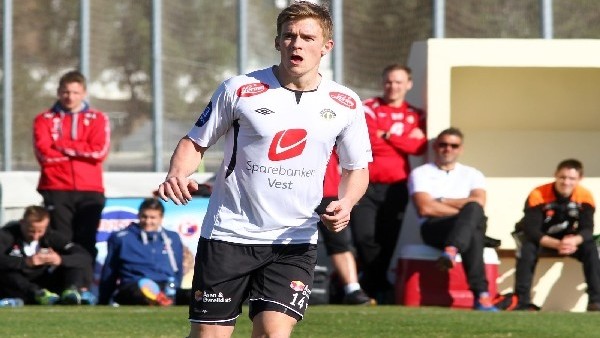 Utanmasa saha dışından atacaktı