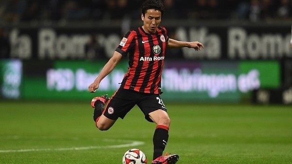 Hakemden futbolcuya tokat!