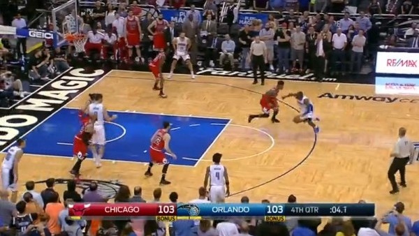 Son Saniyede Basketi Attı, Maçı Kazandırdı!