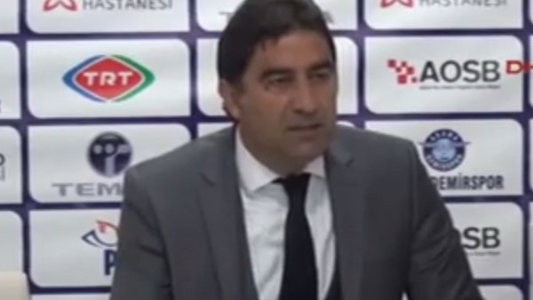 Ünal Karaman çıldırdı! Masayı yumrukladı...