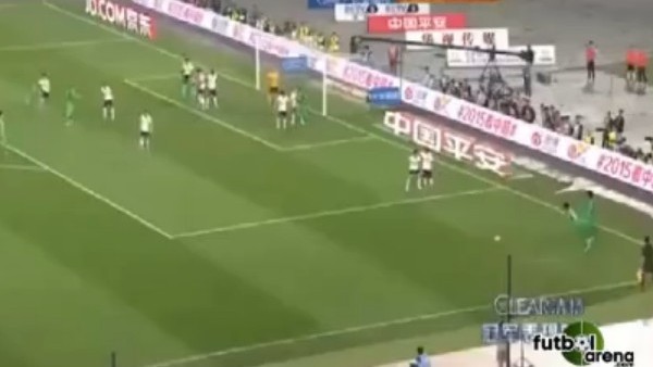 Çin'de Batalla fırtınası sürüyor