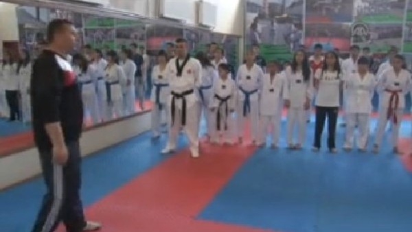 Bedensel engelini beyninde bitirdi, Avrupa 3'üncüsü oldu