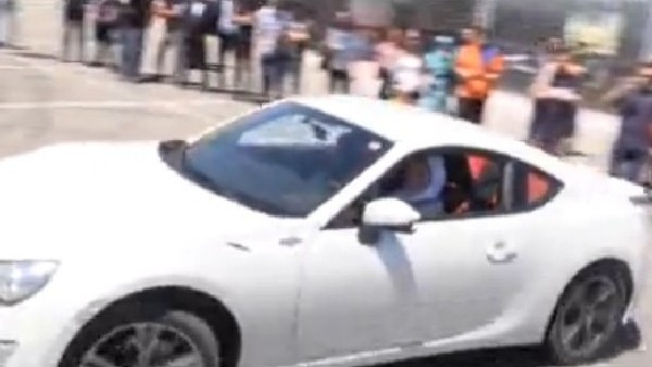 Milli rallici Burcu Çetinkaya'dan drift şov