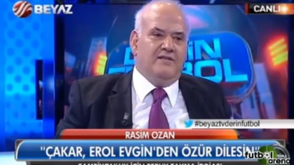 Ahmet Çakar: 'Peruk takan erkekte sıkıntı büyüktür'