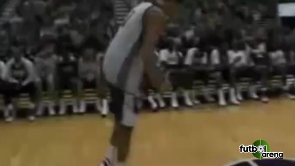 NBA oyuncuları dans şov yaptı