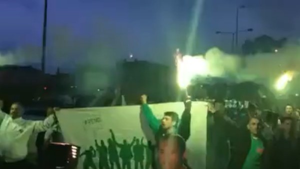 Bursasporlu taraftarlardan Reno'ya destek