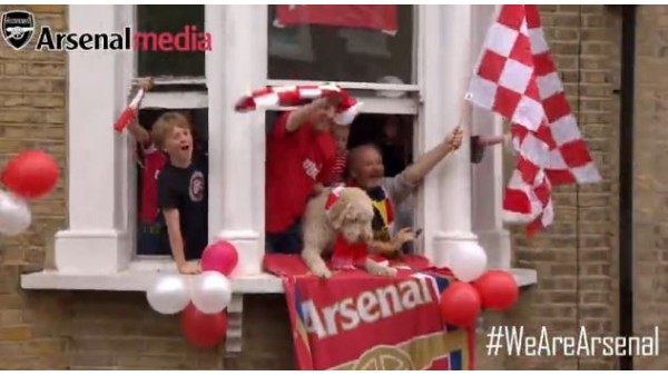 Arsenal'de kupa coşkusu