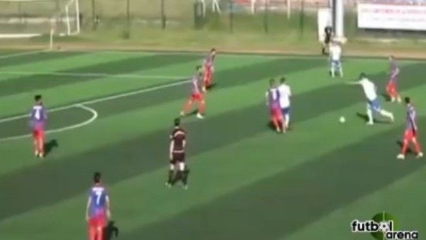 3. Ligde muhteşem gol! Roket yolladı...