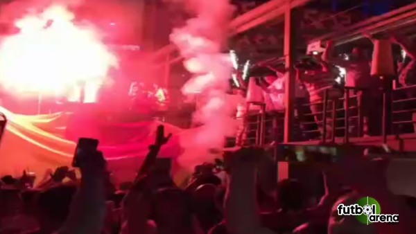 Gece kulübünde Galatasaray coşkusu