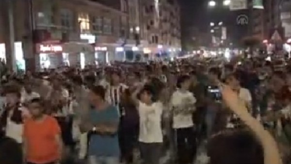 İnegöl'de Final Sevinci