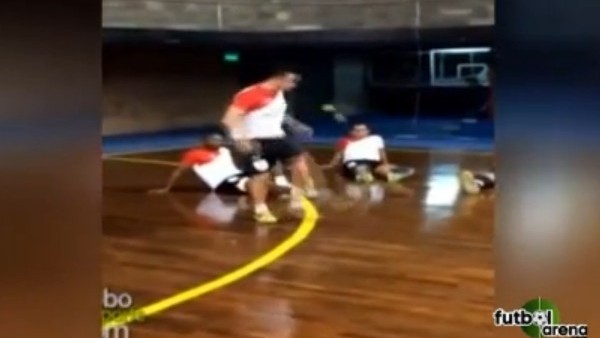 Falcao için topun büyüklüğü farketmez