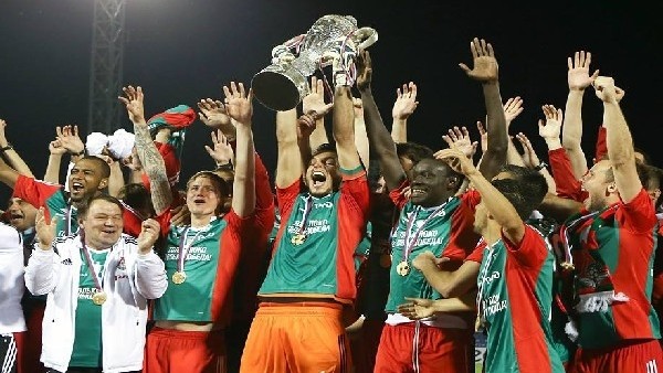 Rusya'da kupanın sahibi Lokomotiv Moskova oldu