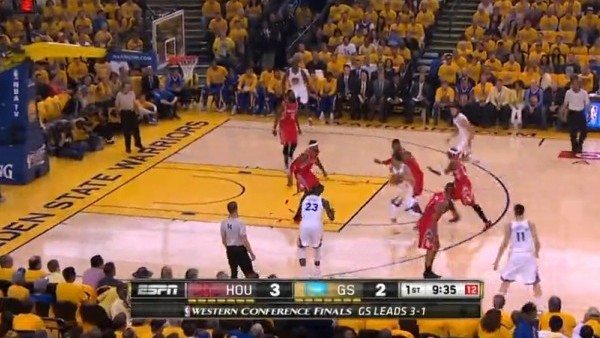 Dwight Making'den müthiş blok!