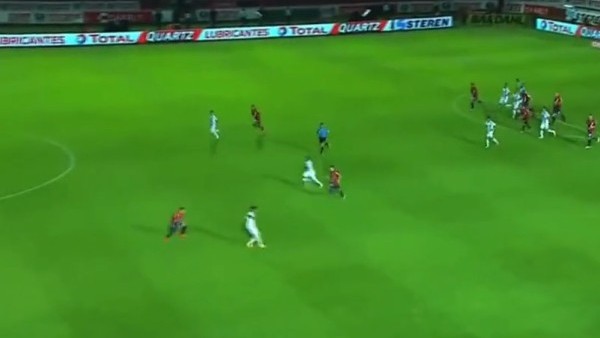 Ronaldinho bildiğimiz gibi