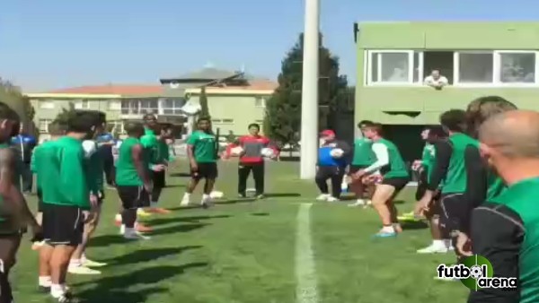 Akhisar'dan ilginç antrenman
