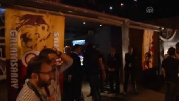 Galatasaraylı futbolcular şampiyonluk eğlencesinde