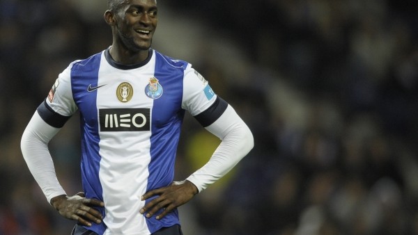 Arsenal, Jackson Martinez'i bitirmek üzere