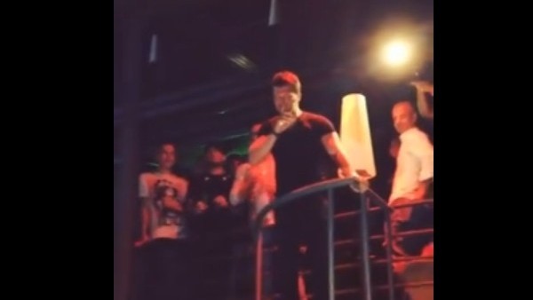 Kıvanç Tatlıtuğ, Galatasaray taraftarına üçlü çektirdi!