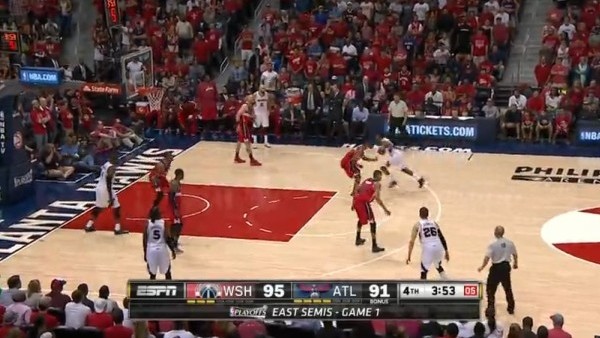 NBA'de gecenin en iyi 5 hareketi (4 Mayıs 2015)