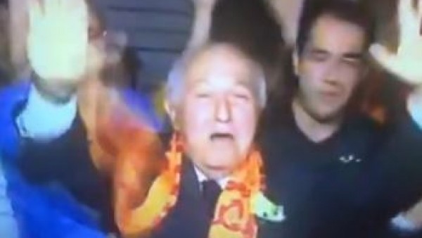 Duygun Yarsuvat üçlü çektirdi