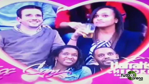 Kiss cam anında kendinden geçti