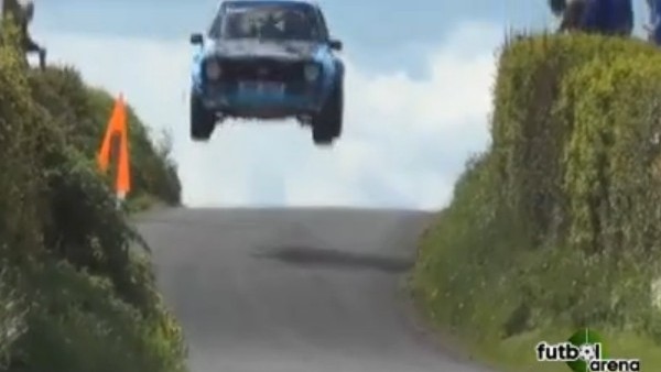 Uçan otomobil gerçek oldu!