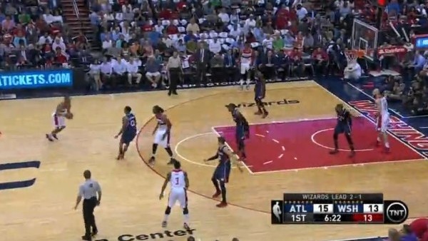 NBA'de gecenin en iyi hareketleri (12 Mayıs 2015)