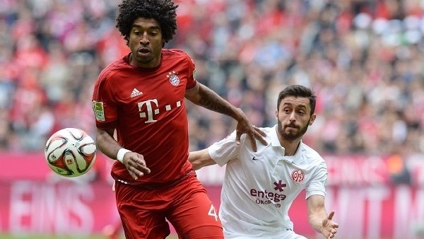 ManU Dante için teklife hazır