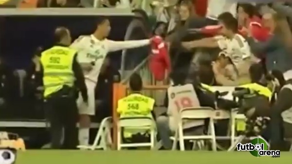 Ronaldo taraftarları kırmadı!