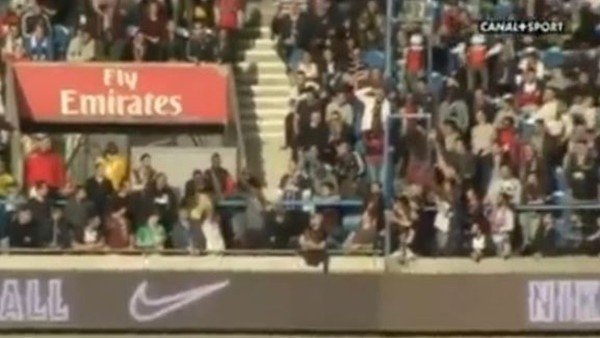 Çılgın taraftarlar stadı coşturdu