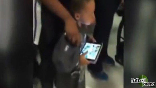 Küçük Curry herkesi güldürdü